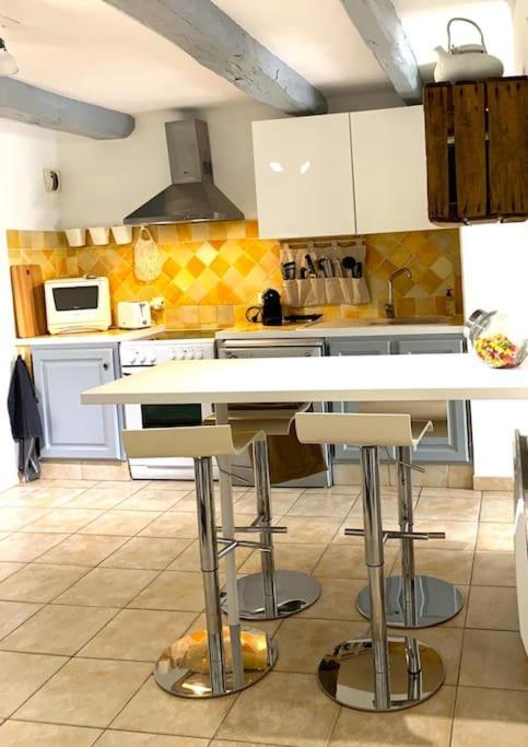 Joli T2 Jardin, Entre Mer/Verdon Salernes Luaran gambar